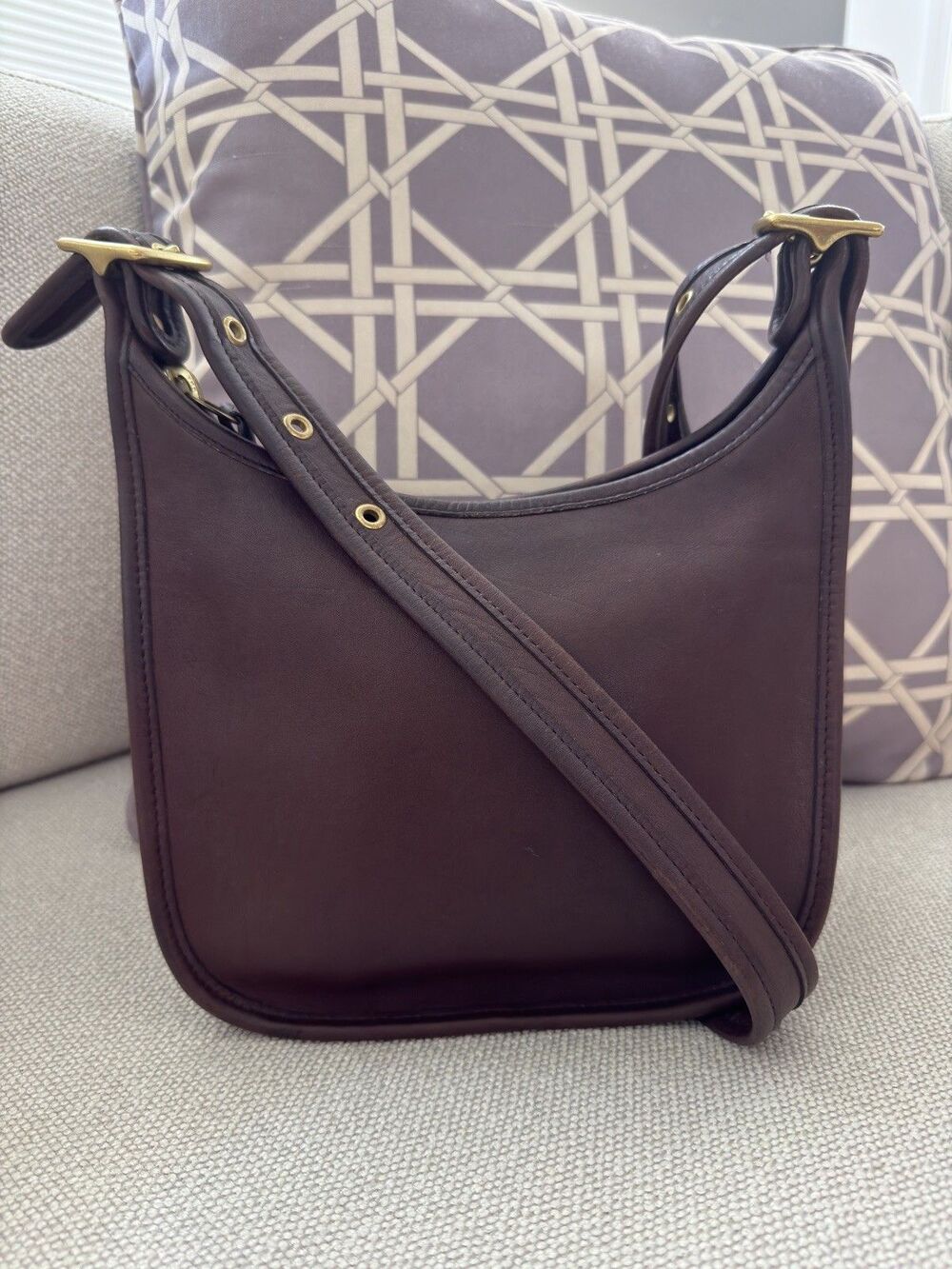 Vintage Y2K Coach Janice Legacy Bag Mahogany Brown Leather Crossbody Purse 9950